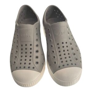 Native Jefferson Slip-On Shoes in Light Gray